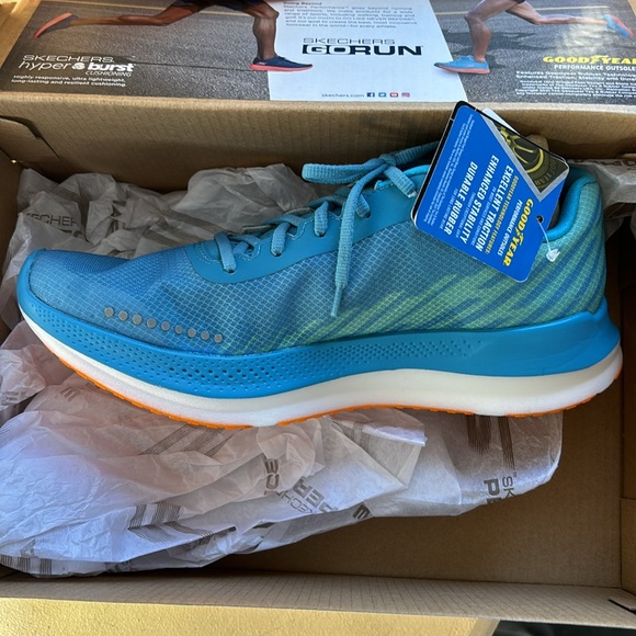 Skechers Blue Athletic Shoes - Picture 1 of 5
